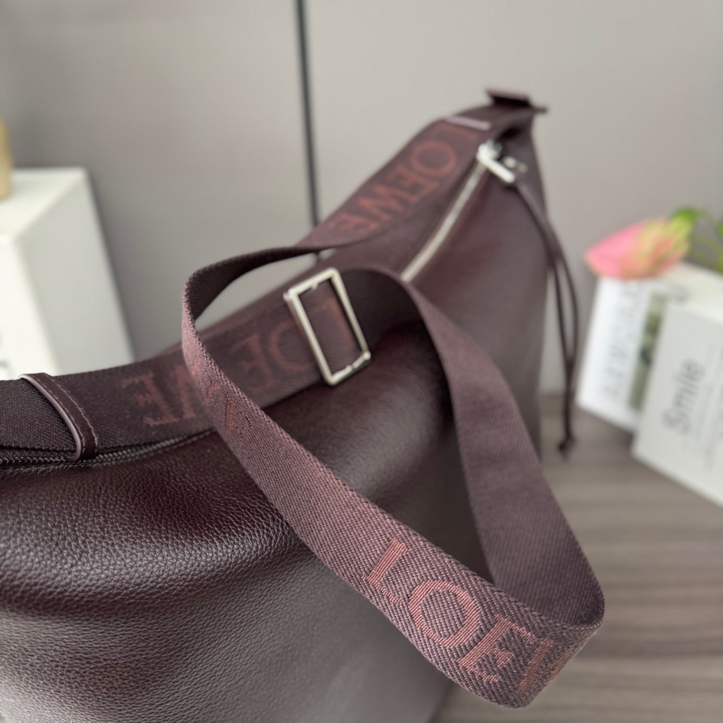 Loewe Cubi Crossbody Bag Chocolate Smooth Calfskin