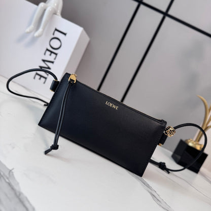 Loewe Joya Pouch Black Calfskin 289464