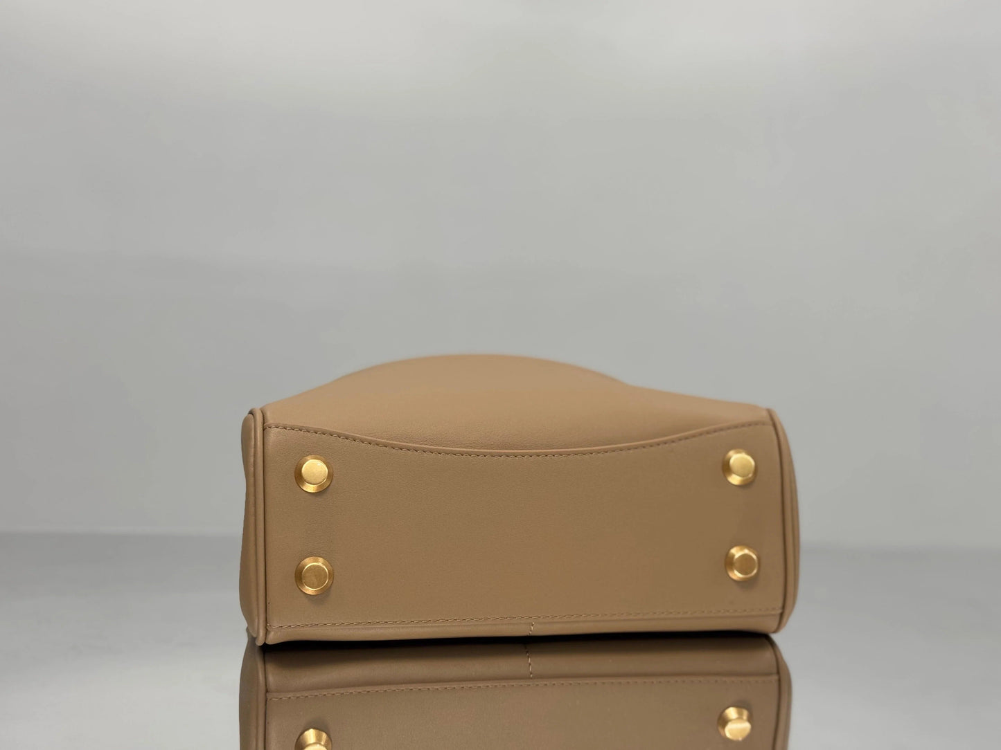 Balenciaga Mini Bag 22 Rich Brown Calfskin Gold Hardware