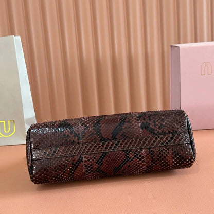 Miu Caprice Clutch 28 Dark Brown in Snakeskin 285282