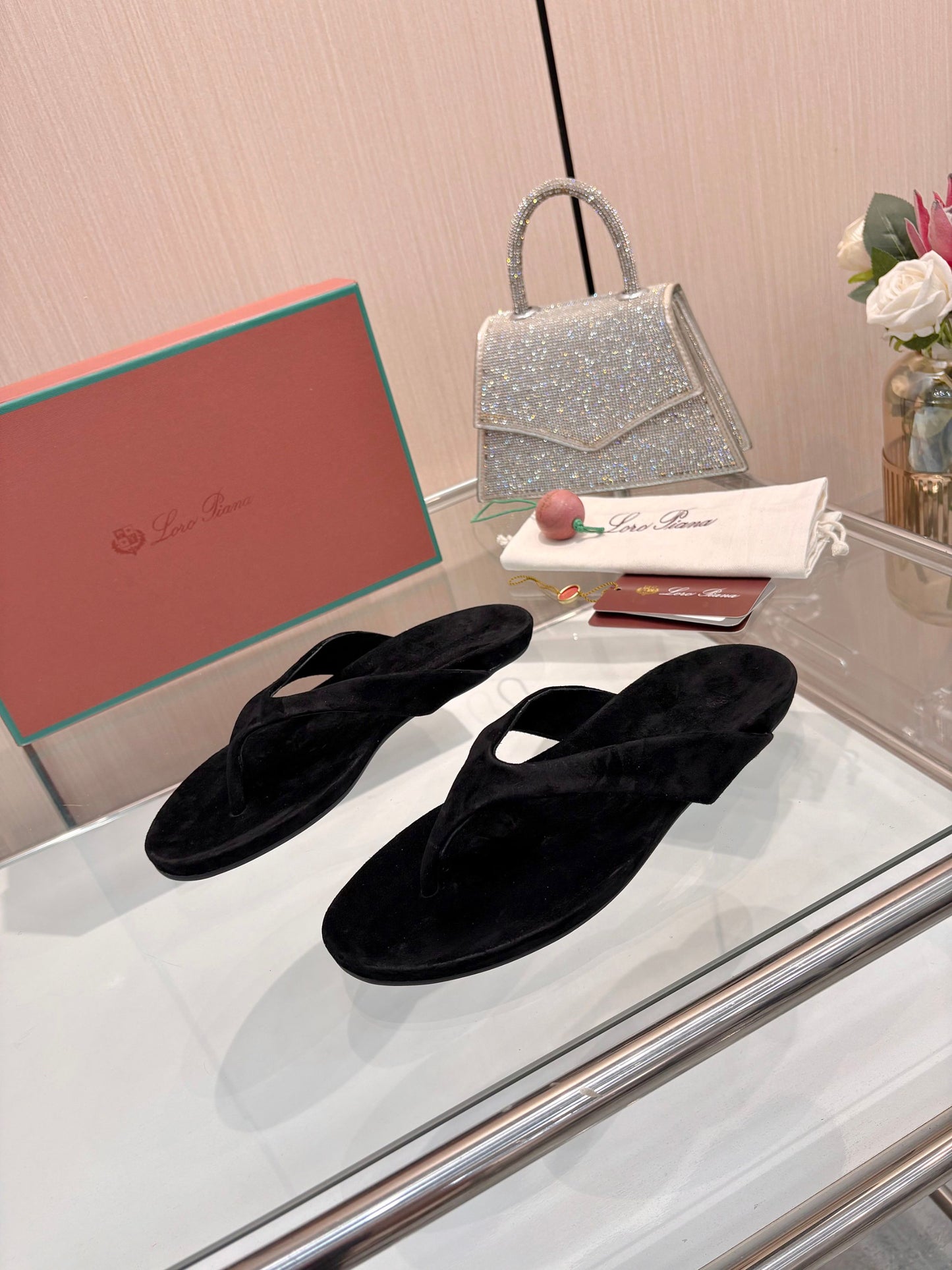 Solid Black Suede Old Money Style Flat Flip Flops Women Casual Thong Sandals