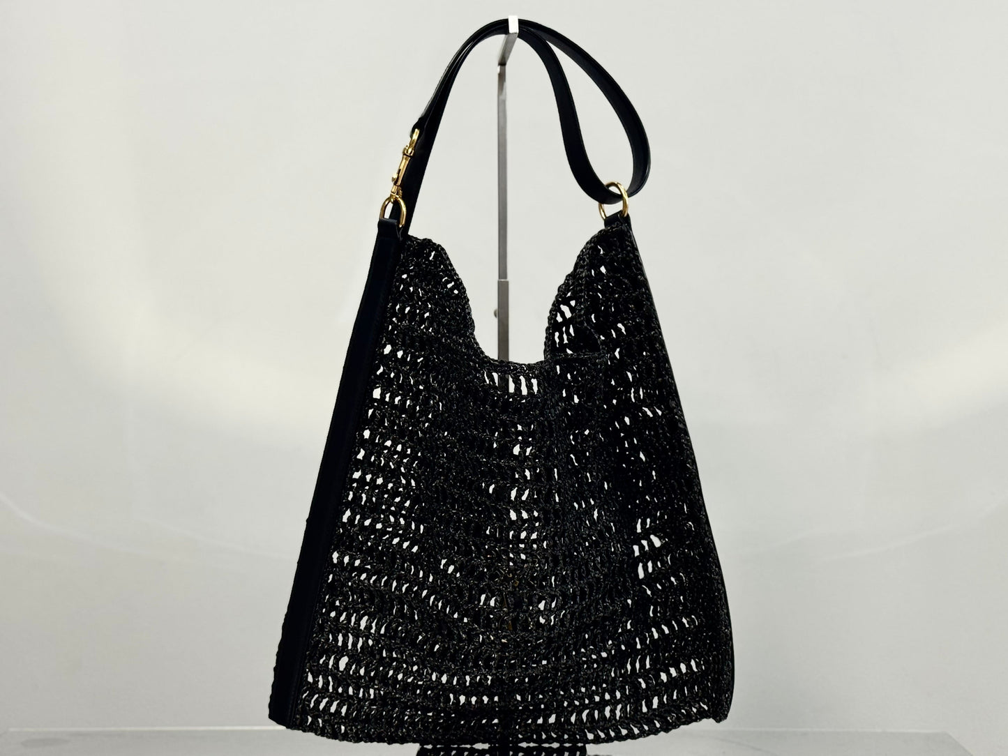 YSL Shoulder Bag 40 Black Raffia Woven