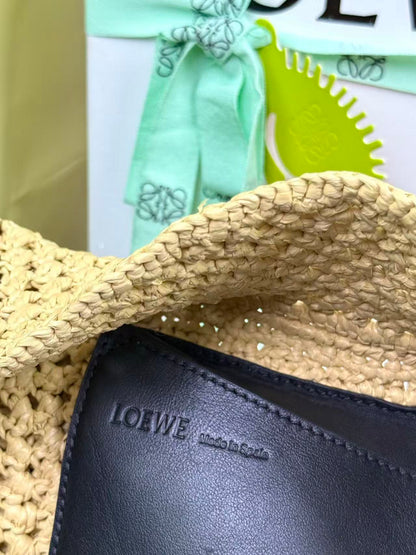 Loewe Ibiza Ola Medium Shoulder Bag Beige Raffia