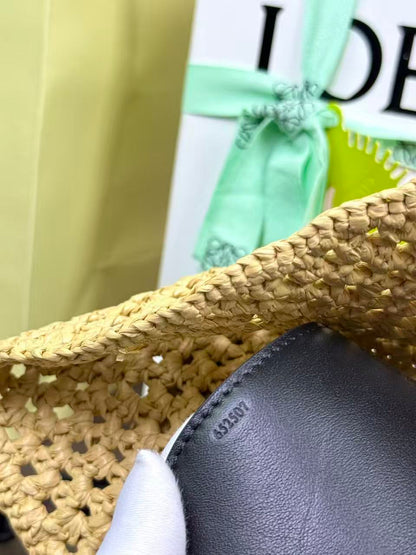 Loewe Ibiza Ola Medium Shoulder Bag Beige Raffia
