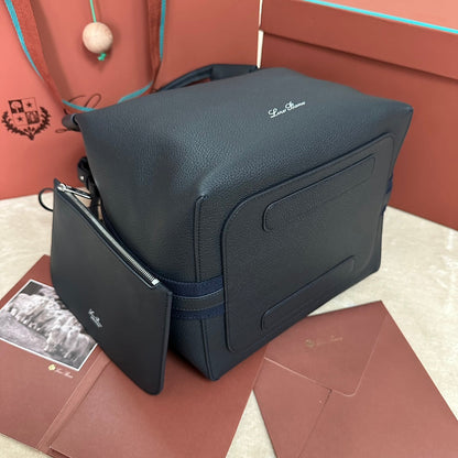 LARGE 36 BALE BAG IN NAVY BLUE GRAIN CALFSKIN