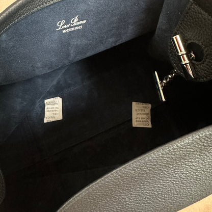 LARGE 36 BALE BAG IN NAVY BLUE GRAIN CALFSKIN