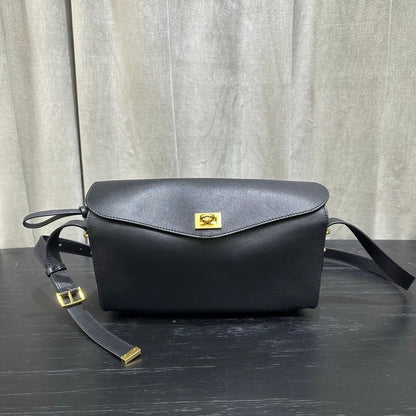 Balenciaga Le 7 Shoulder Bag Black Calfksin