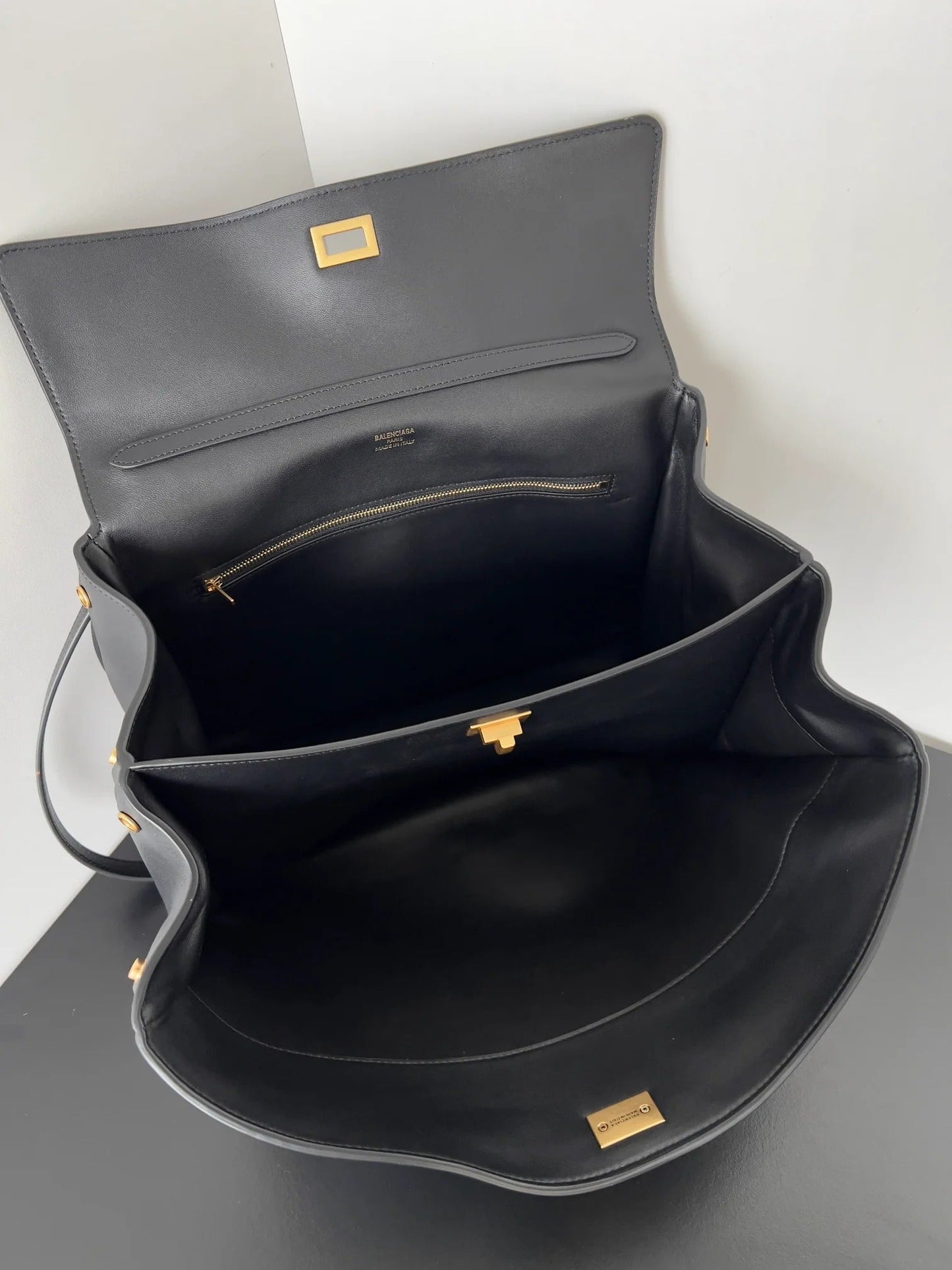 Balenciaga Large Rodeo Bag 40 Black Calfskin Gold Hardware