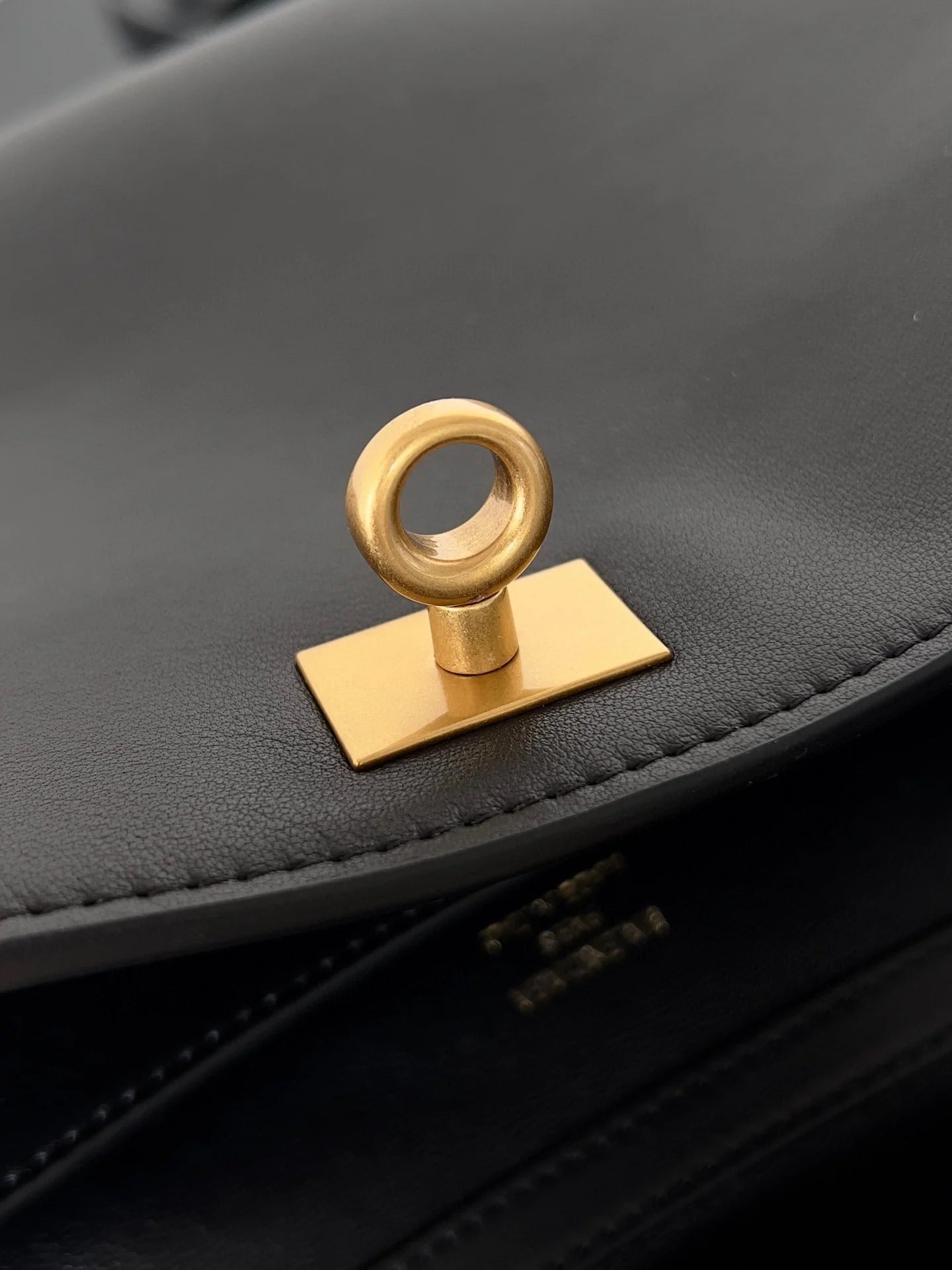 Balenciaga Large Rodeo Bag 40 Black Calfskin Gold Hardware