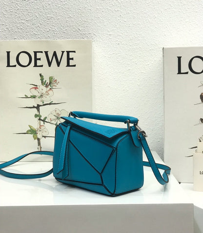 LOE MINI 18 PUZZLE BAG IN BLUE GREEN CALFSKIN