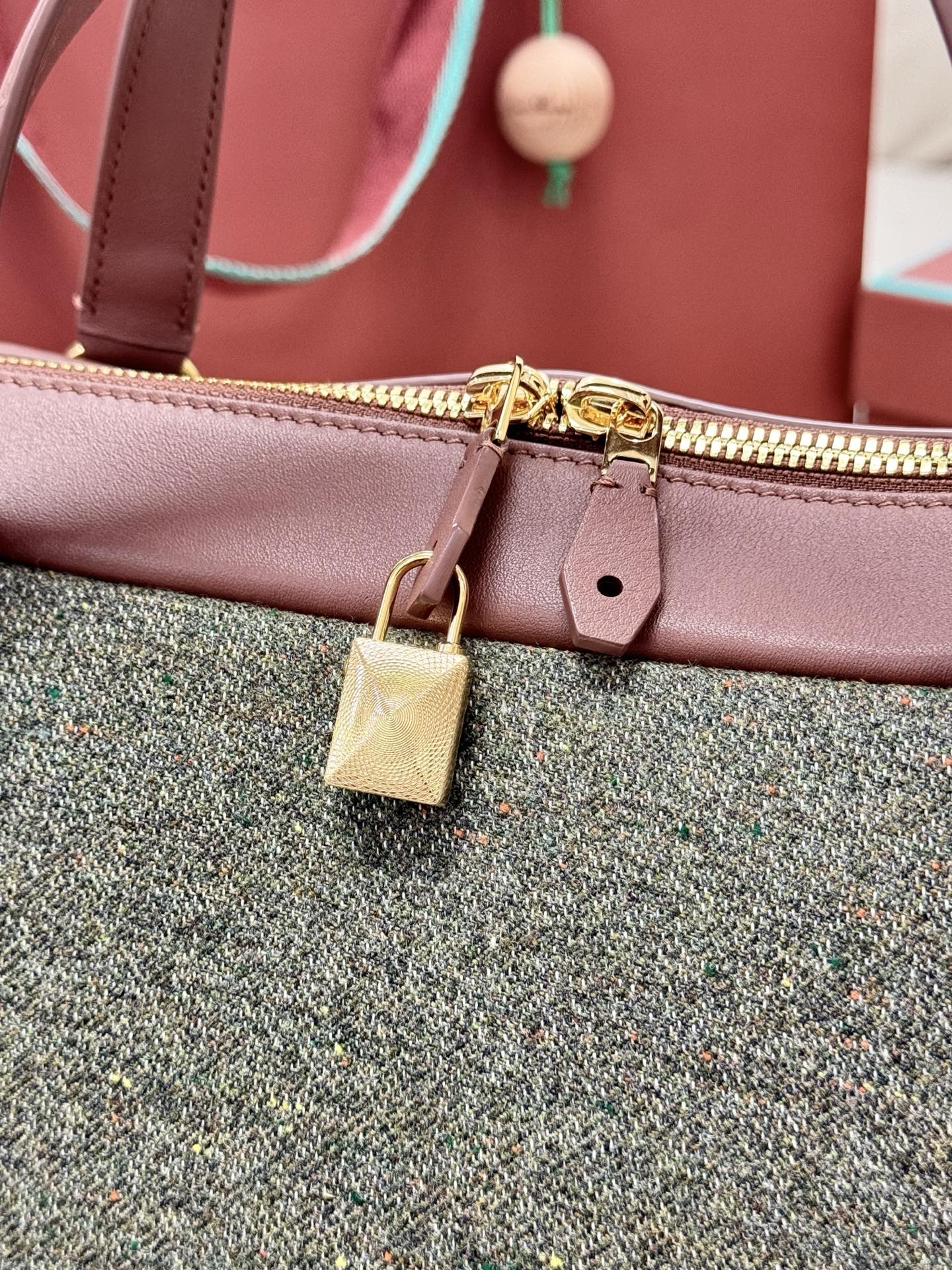 LP Needle Handbag 40.5 Muted Pink Tweed Calfskin 282253