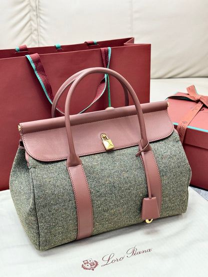 LP Loom L32 Muted Pink Cashmere Calfskin 282239