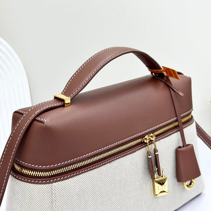 LP Extra Pouch L27 Caramel Calfskin Linen 231570