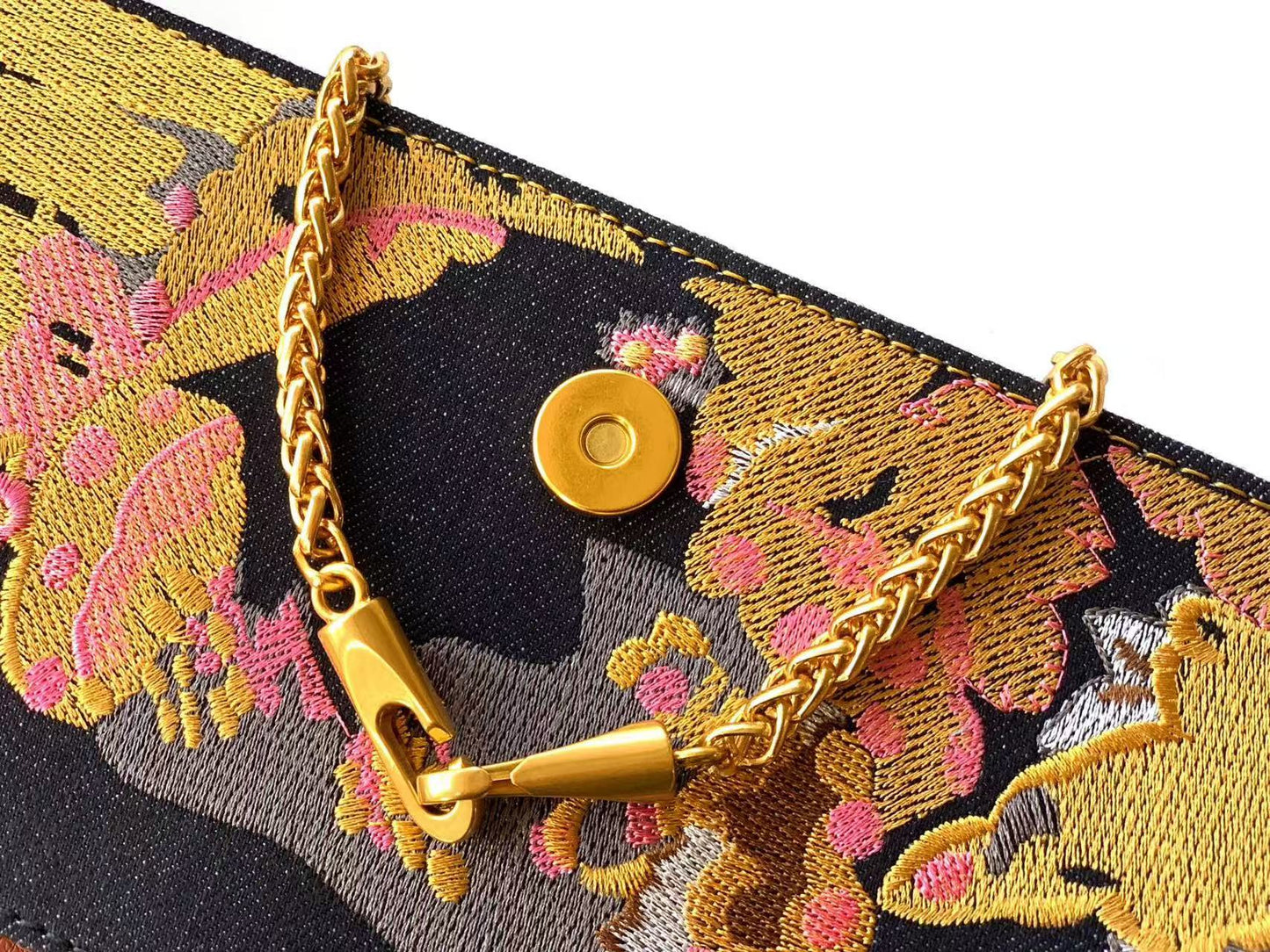 VT Locò Small Shoulder Bag Floral Embroidery 20cm Black Calfskin