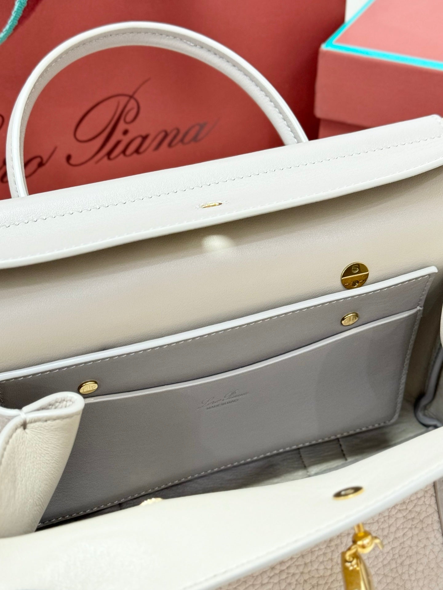 LP Loom L25 Dove Calfskin 282198