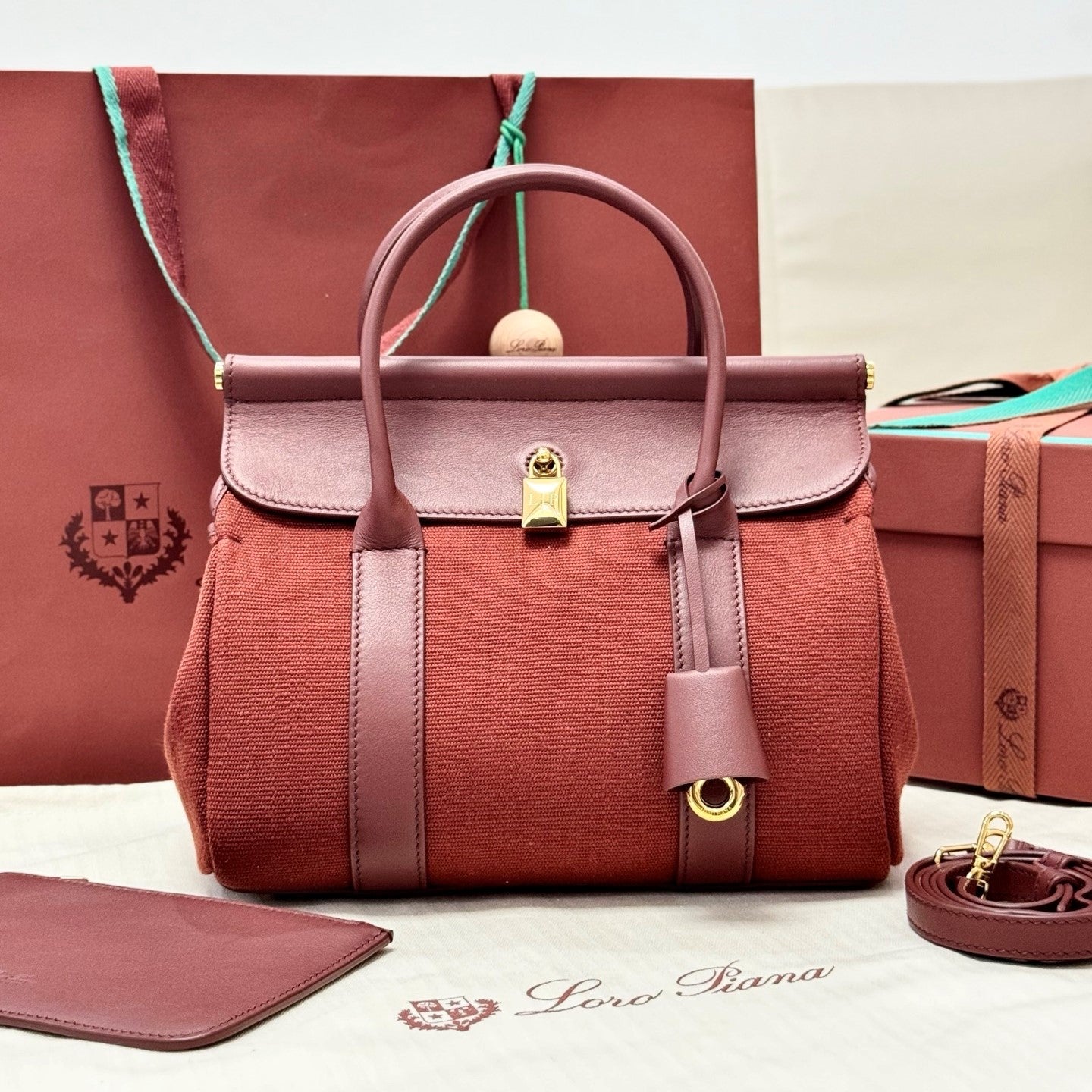 LP Loom L25 Burgundy Calfskin Canvas 282194