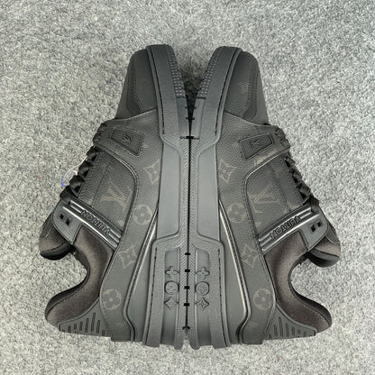 LV Trainer 'Black Monochrome'