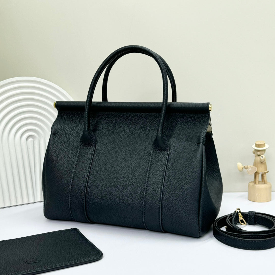 LP Loom L25 Navy Blue Calfskin 231838