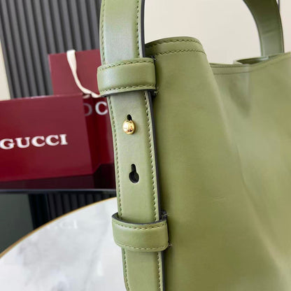 Gucci 25 Beatrix Handbag Green Smooth Cowhide 292565