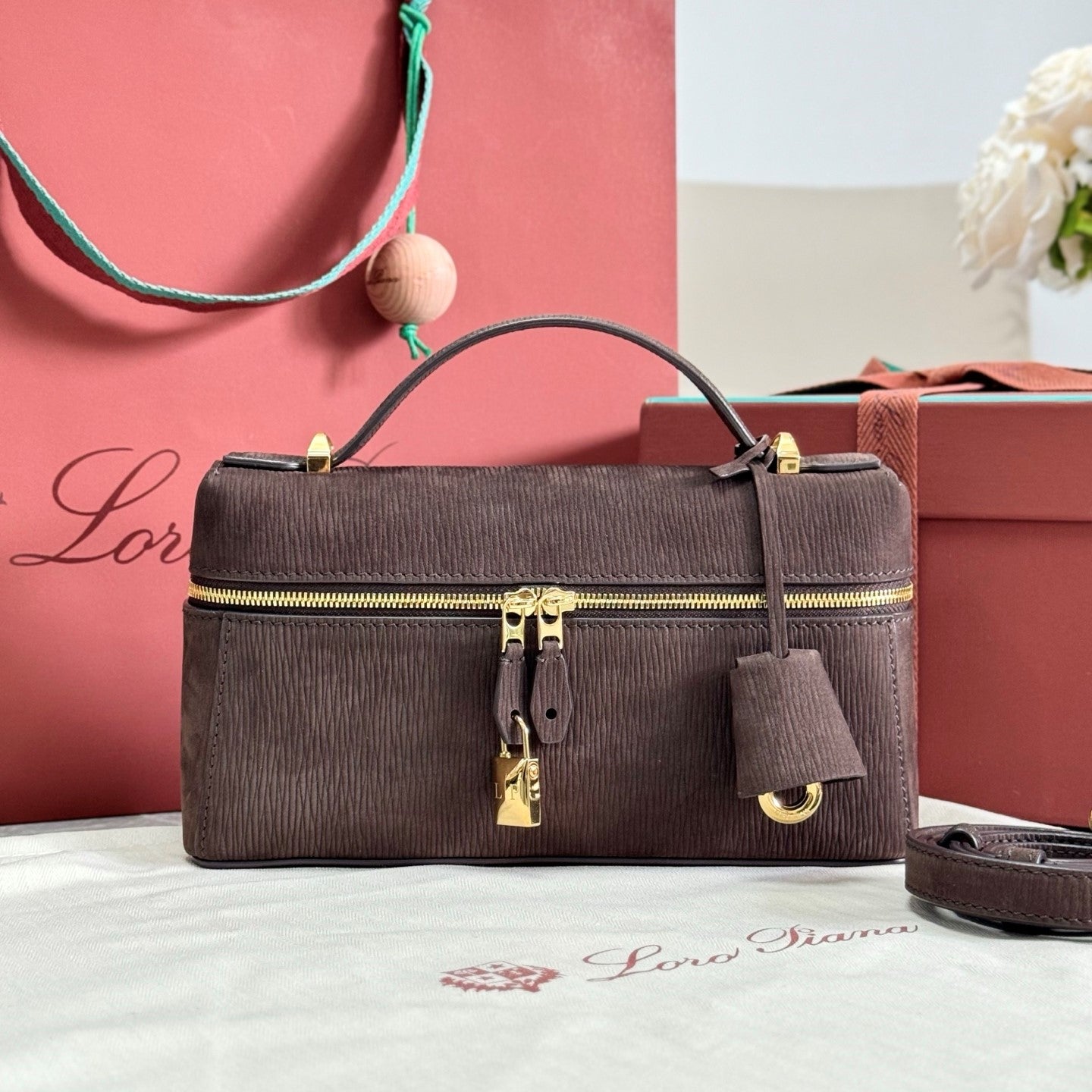 LP Extra Pouch L23 Coffee Ripple Leather 282149