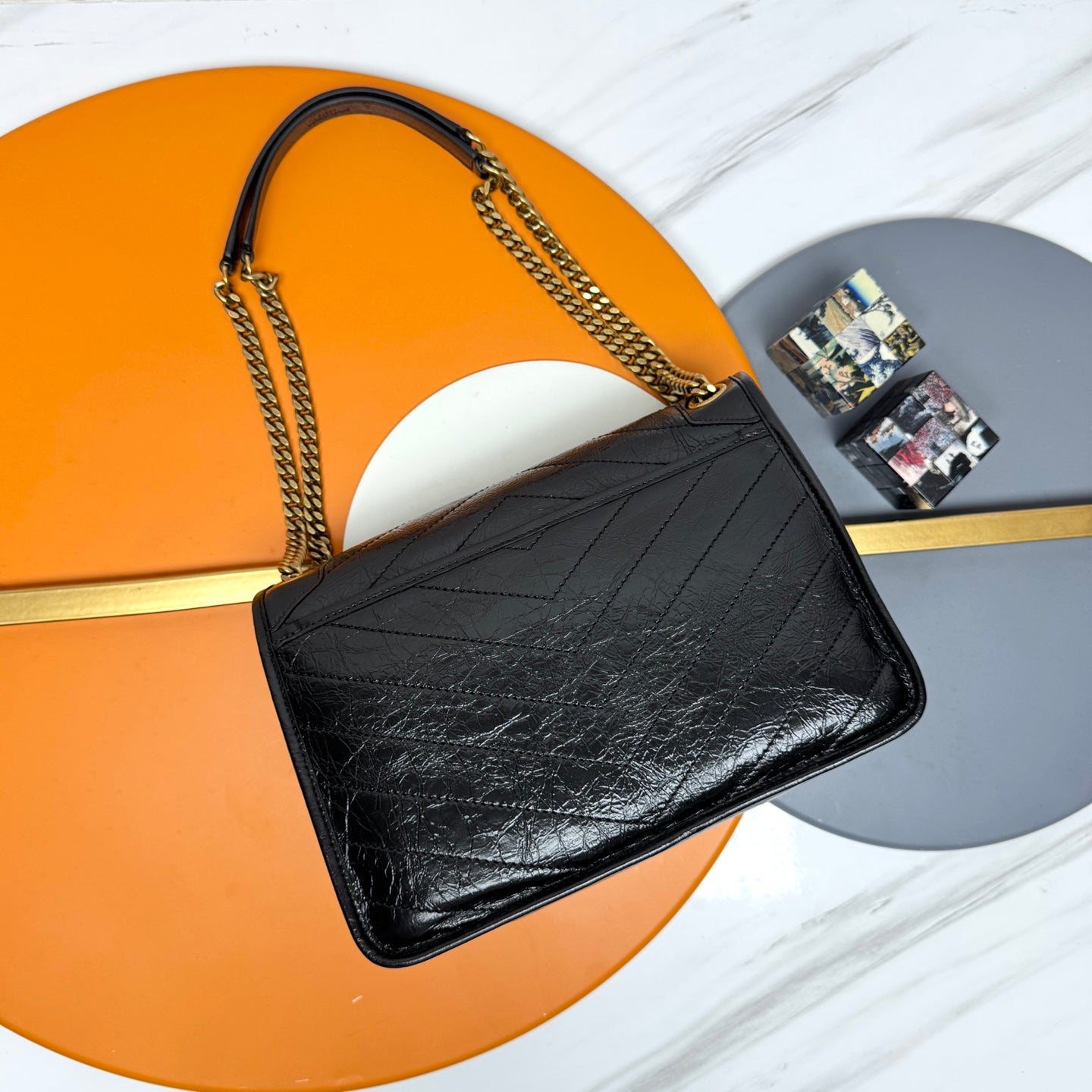 Niki Baby Shoulder Bag 28cm Black Glossy Leather 285481