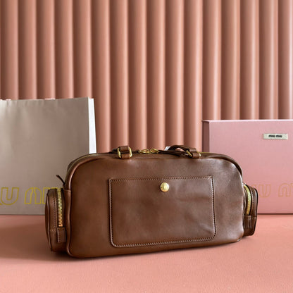 Miu Pocket Bag 32cm Brown Caflskin 255468