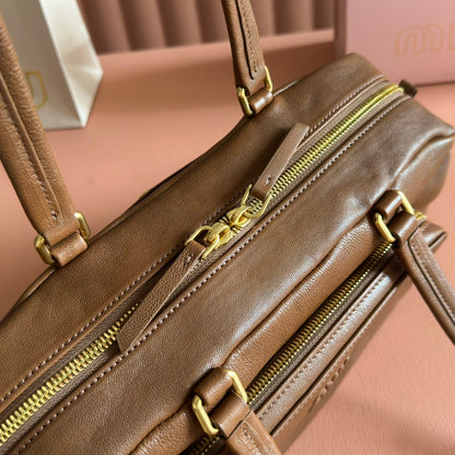 Miu Pocket Bag 32cm Brown Caflskin 255468