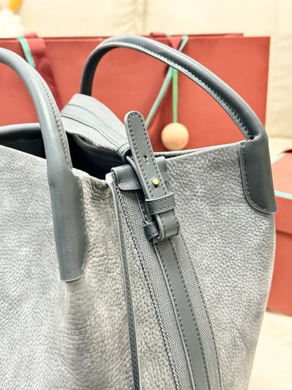LP 2026 Bale Bucket Bag 36cm Blue-green Cowhide