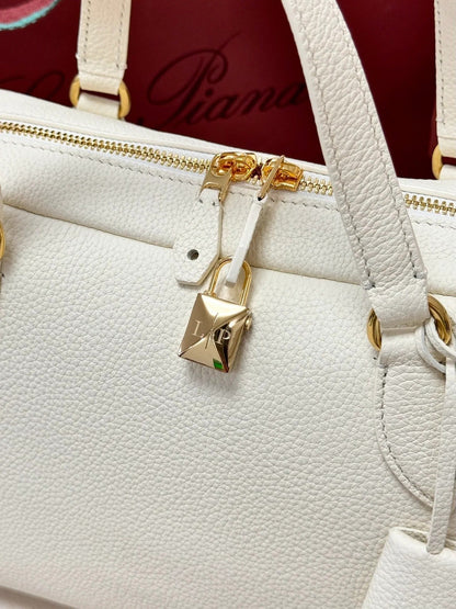 LP 2026 Needle Bag 31cm Off-white Calfskin