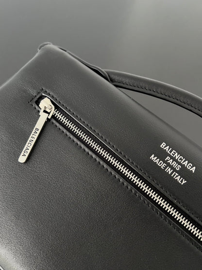 BEL AIR CLUTCH 27 IN BLACK NAPPA LAMBSKIN SILVER HARDWARE