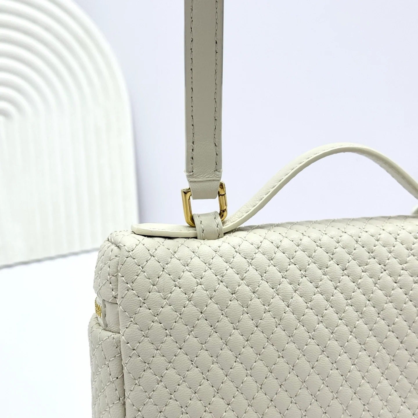 LP 2026 Extra Pocket L19 White/Sun Gold Lambskin