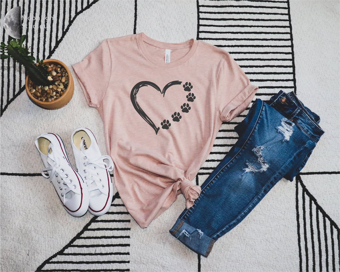 Animal Shirt, Dog Cat Mom Shirt, Paw Shirt, Unisex Shirt, Dog Mom Shirt, Dog Shirt, Woman Shirt, Women's Shirt