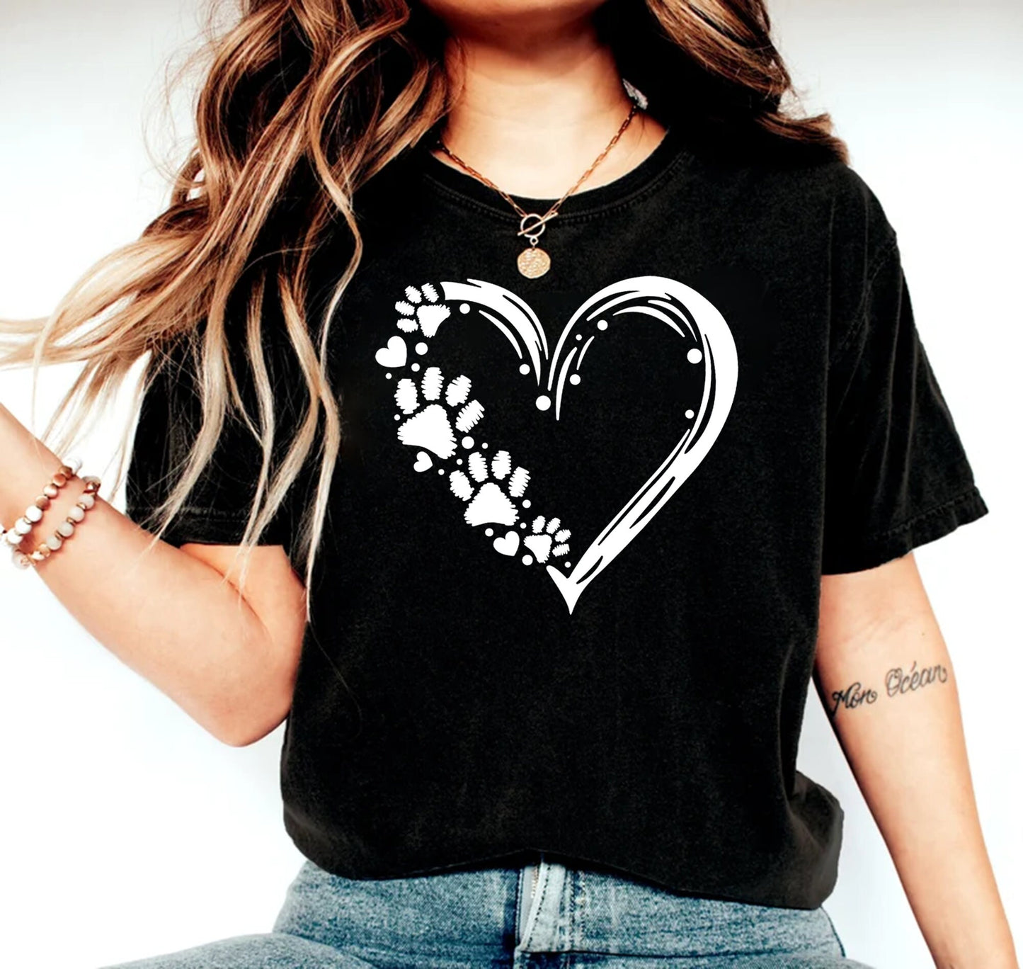 Paw Heart Tshirt, Pet Lover Shirts, Animal Lover Gift, Paw Love Shirt, Paw Print Shirt, Cat Lover Gift Women, Dog Lover Gift Shirt for Women