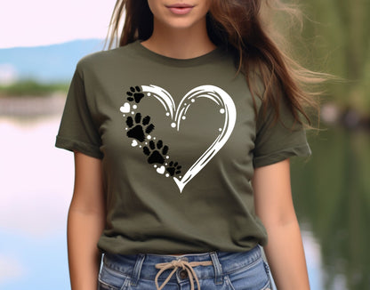 Paw Heart Tshirt, Pet Lover Shirts, Animal Lover Gift, Paw Love Shirt, Paw Print Shirt, Cat Lover Gift Women, Dog Lover Gift Shirt for Women