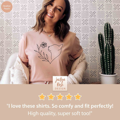 Cat Shirt for Women, Cat Lover T-Shirt for Cat Mom Gift, Cat Lover Gift for Her, Cat Gift for Cat Mom Tshirt Cute Floral Cat Gift for Women
