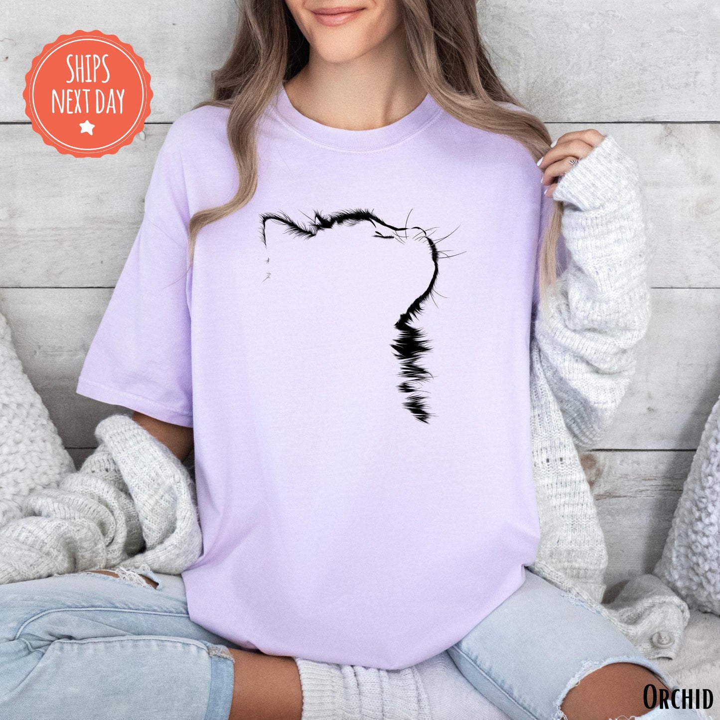 Cat Shirt - Cat Silhouette Tshirt - Cat Mom Tee - Gift For Cat Owner - Cat Lover Shirt - Cat Dad - Minimalist Cat Shirt - Cat Parents Gift