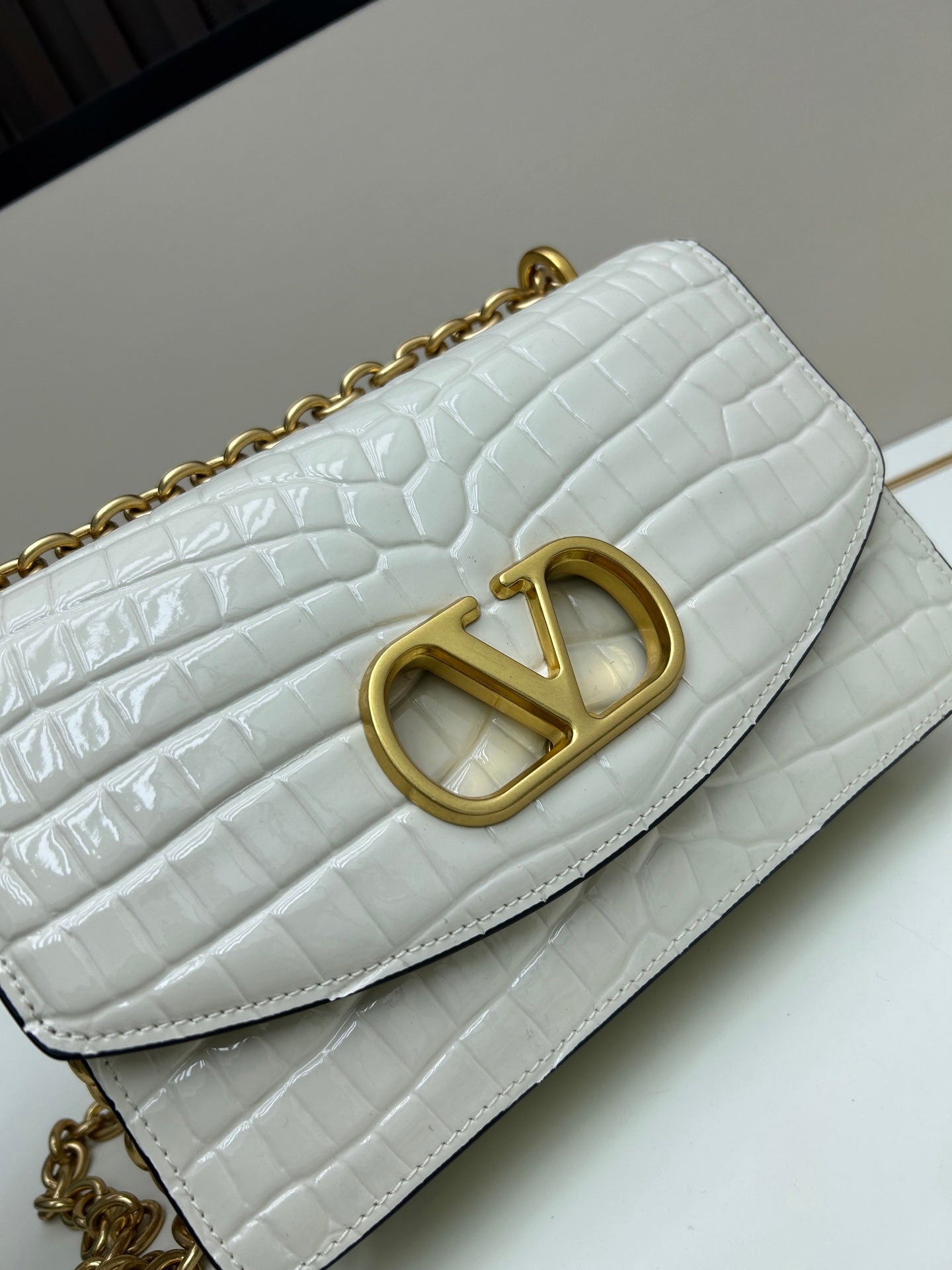 Valentino Vain Shoulder Bag White Embossed Leather Pattern