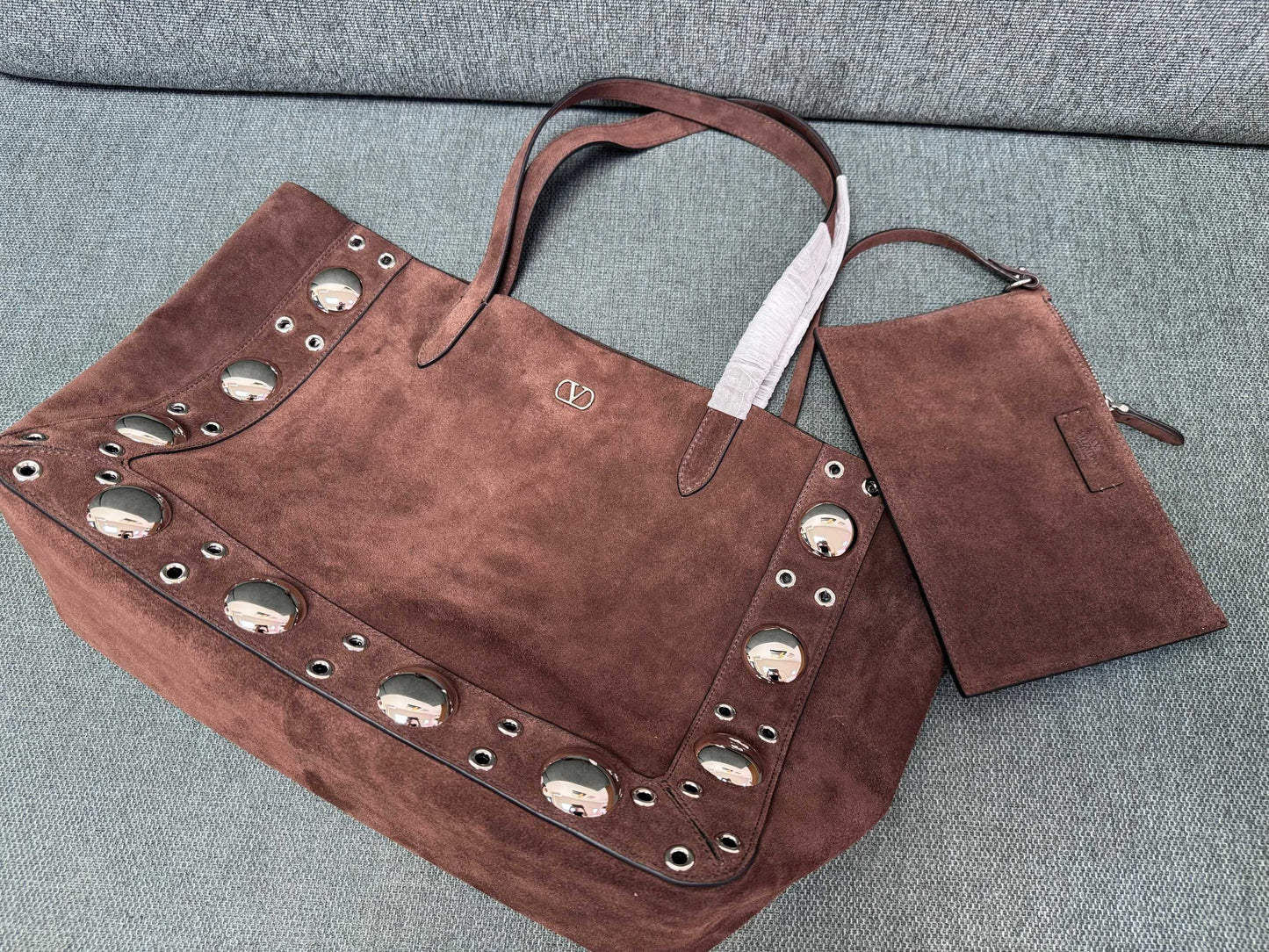 Valentino Garavani tote dark brown suede 555249