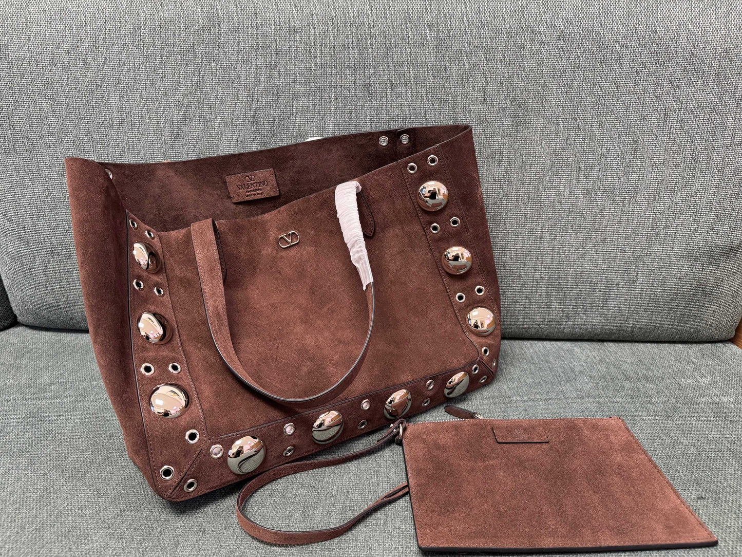 Valentino Garavani tote dark brown suede 555249
